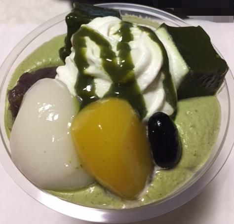 宇治抹茶つくしのパフェ(ローソン)「甘すぎずお茶の味がしっかり」【感想・カロリー】