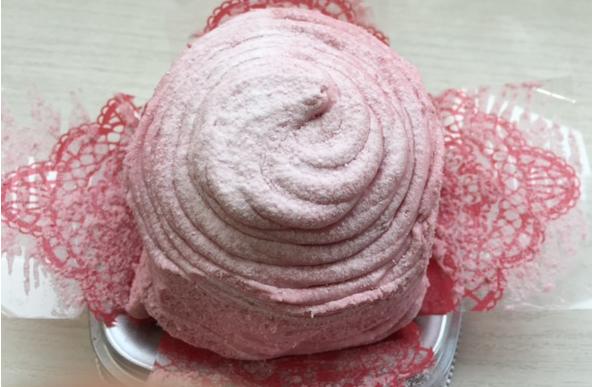 苺のモンブラン(セブンイレブン)を食べてみた「イチゴの酸味がしっかり」【感想・カロリー】