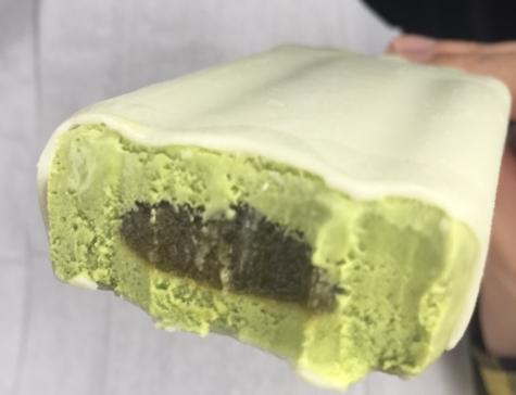 和つむぎ(蔵出し宇治抹茶)を食べてみた「濃厚な抹茶アイス」【感想・カロリー】