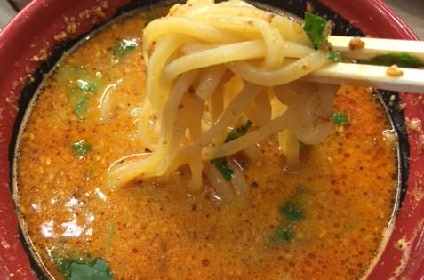 くら寿司の「胡麻香る坦々麺」食べてみた「スープは本格的」【感想・カロリー】